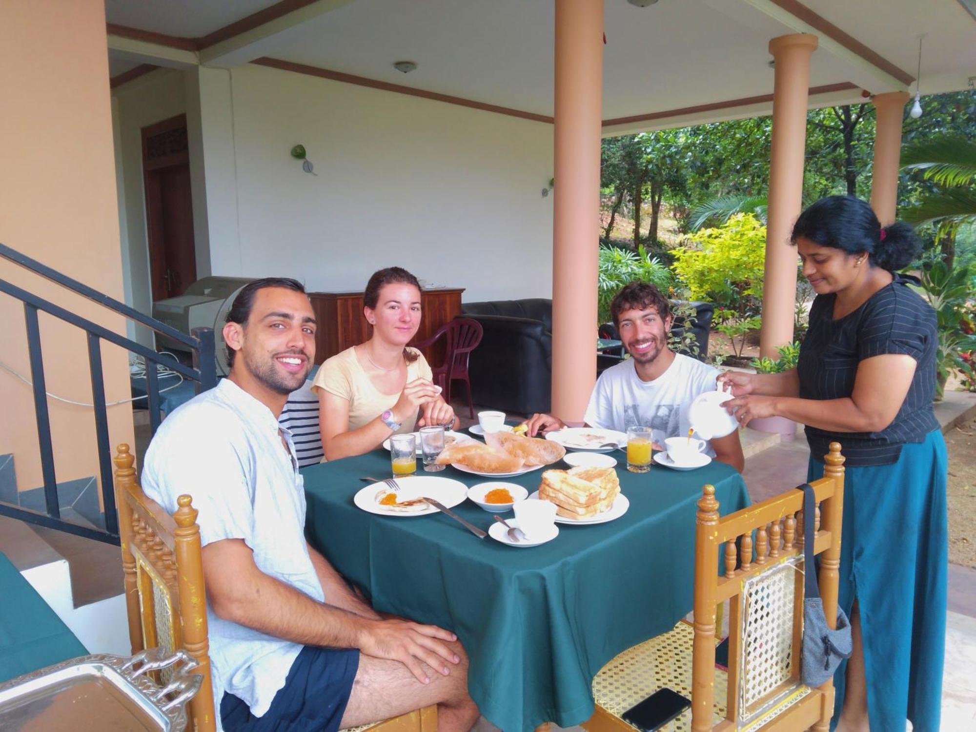 Mount View Hotel Polonnaruwa Bagian luar foto