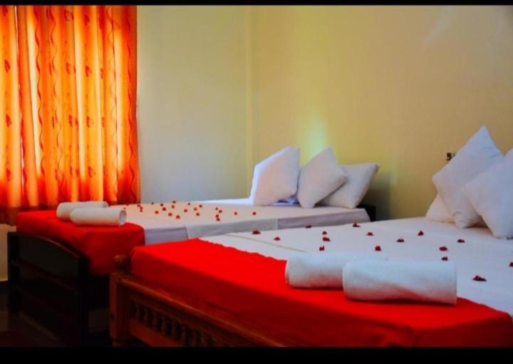 Mount View Hotel Polonnaruwa Bagian luar foto