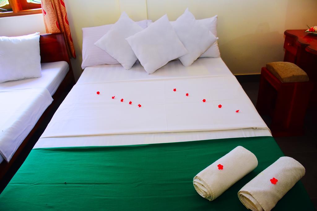 Mount View Hotel Polonnaruwa Bagian luar foto