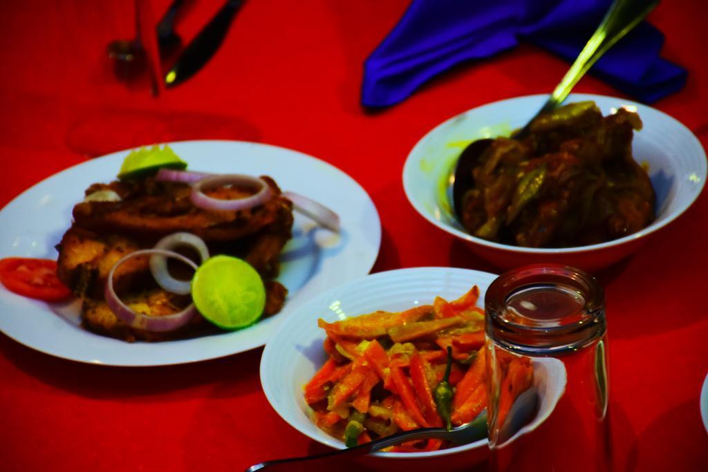 Mount View Hotel Polonnaruwa Bagian luar foto