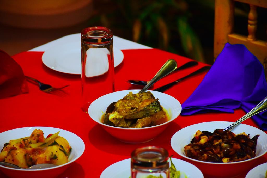 Mount View Hotel Polonnaruwa Bagian luar foto